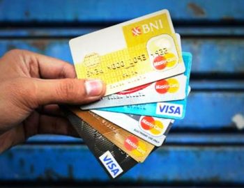 Mitos Kartu Kredit yang Terlanjur Dipercaya Publik