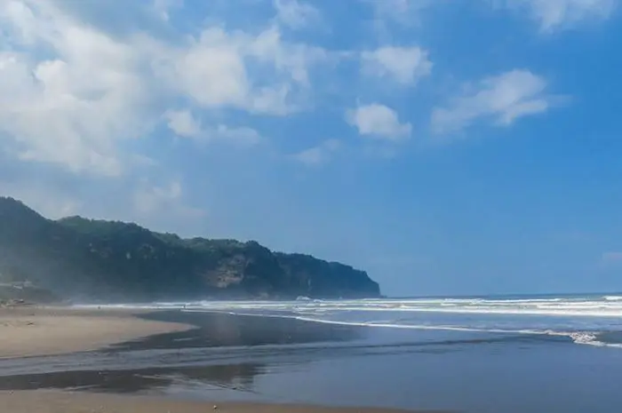 Pantai Parangtritis, Pesona Wisata Bahari Nan Eksotis di Bantul, Jogja